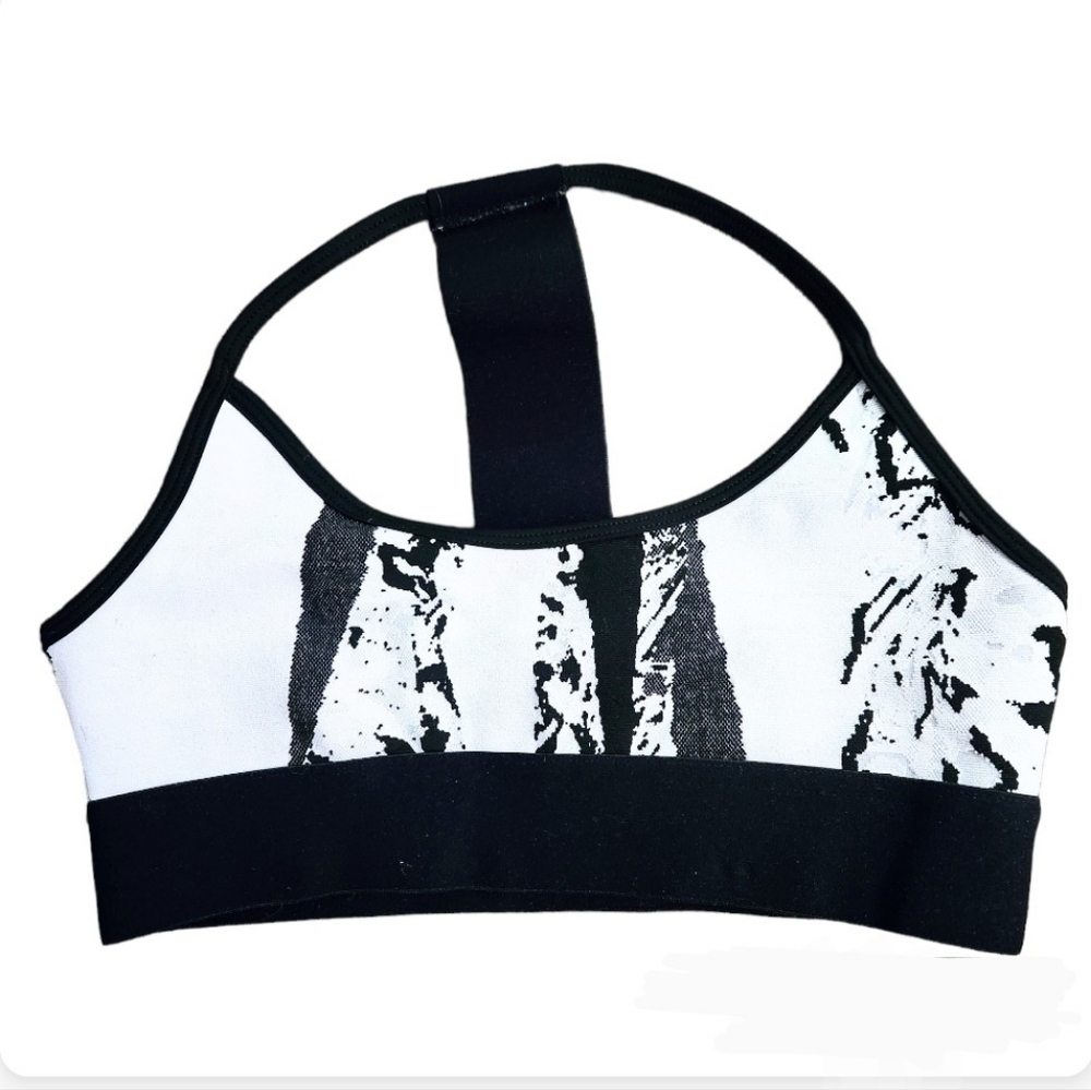 Noli Yoga Studio sports bra  Medium